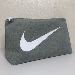 nike cosmetic bag